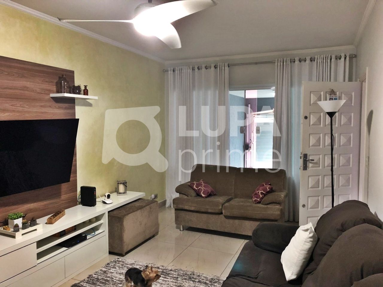 Casa, 3 quartos, 200 m² - Foto 2