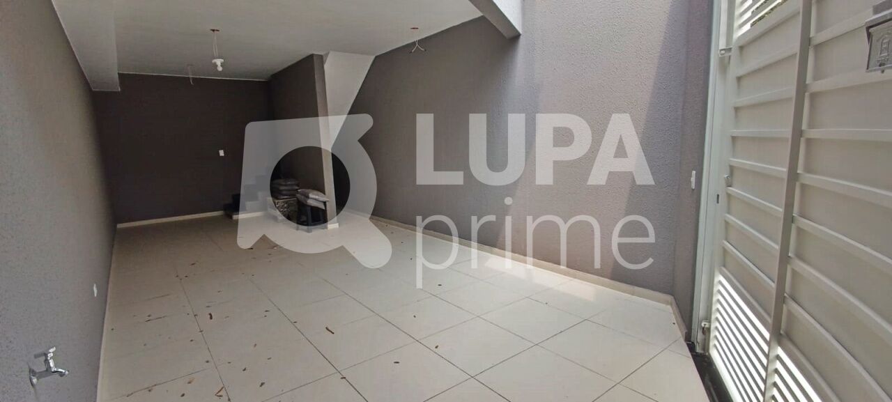 sobrado-venda-sao-paulo-vila-maria-alta-2dormitorios-4vagas-100m2-LM24681