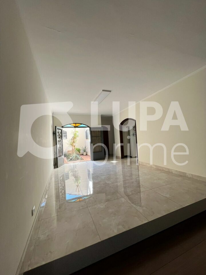 casa-terrea-venda-sao-paulo-vila-maria-3dormitorios-3suites-3vagas-162m2-LM24774