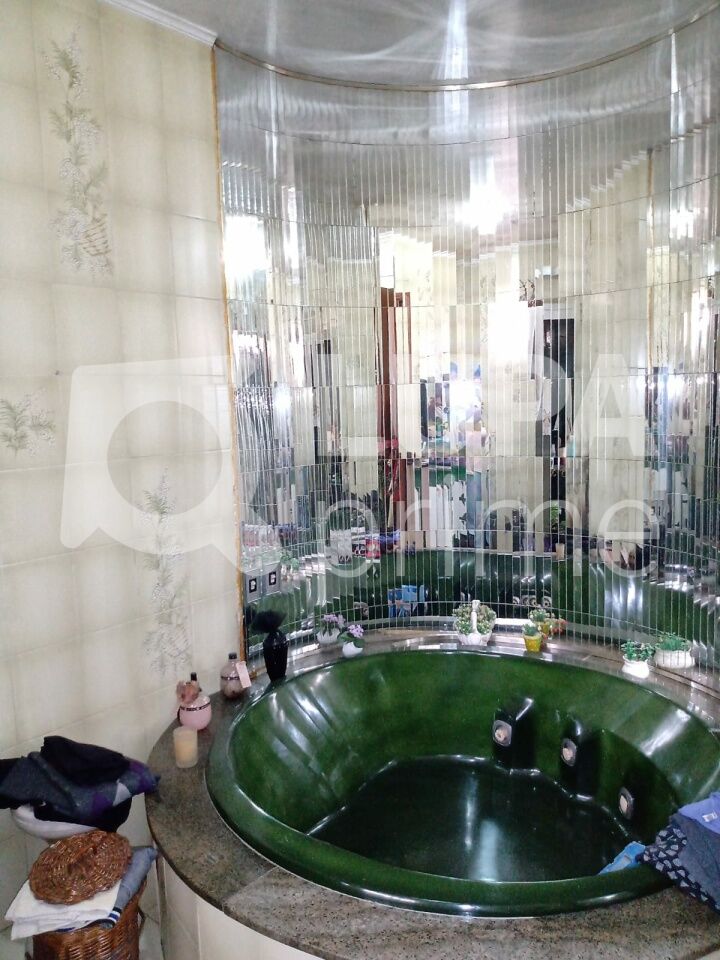 sobrado-venda-guarulhos-vila-rosalia-4dormitorios-4suites-2vagas-360m2-LM24781