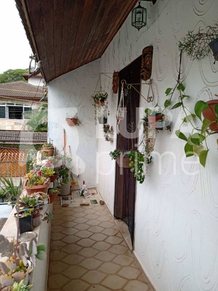 sobrado-venda-guarulhos-vila-rosalia-4dormitorios-4suites-2vagas-360m2-LM24781