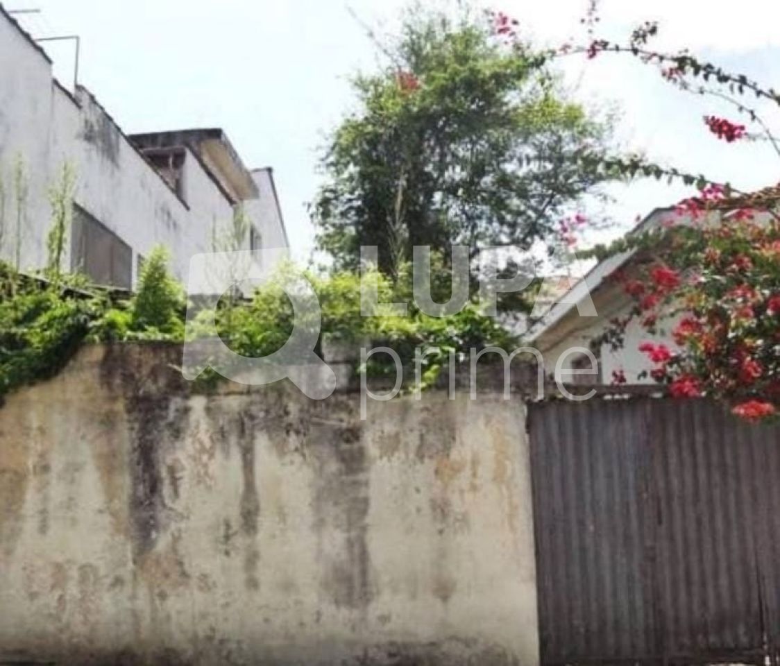 casa-terrea-venda-sao-paulo-agua-fria-4dormitorios-109m2-LM24817