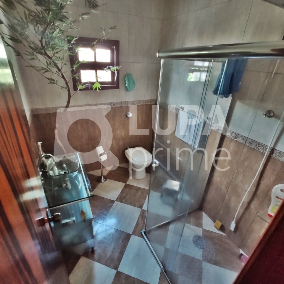 sobrado-venda-sao-paulo-vila-maria-alta-5dormitorios-2vagas-180m2-LM25023