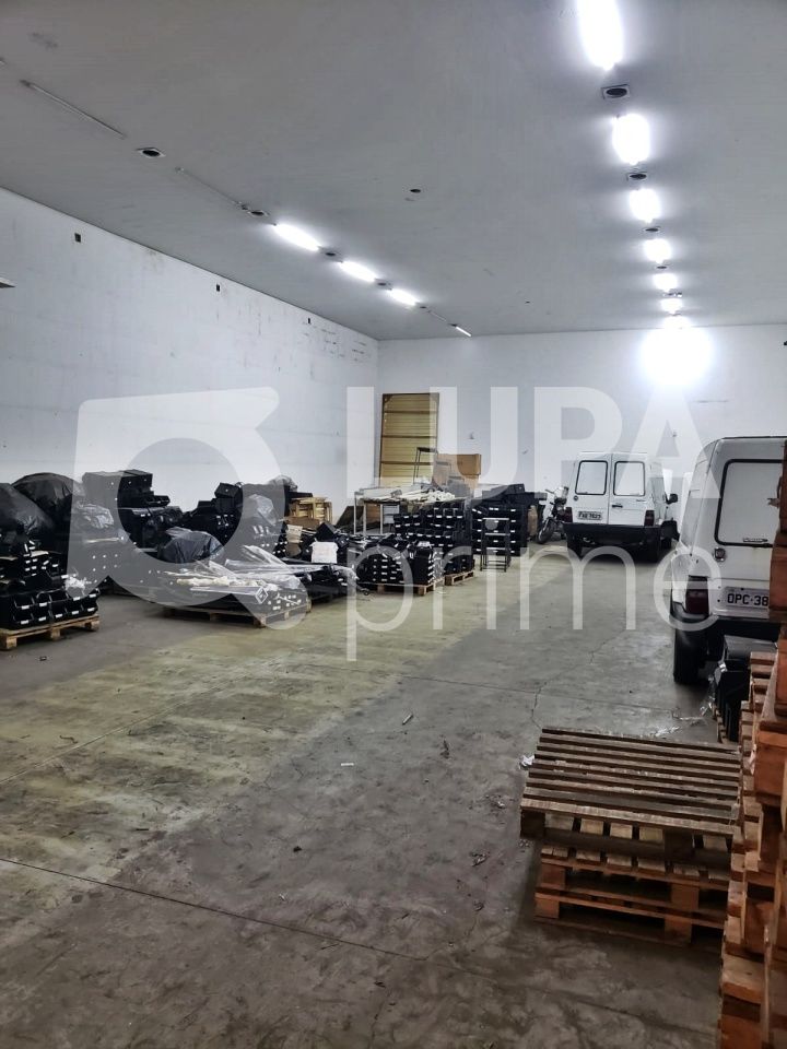 galpao-locacao-sao-paulo-vila-maria-baixa-5vagas-800m2-LM25052