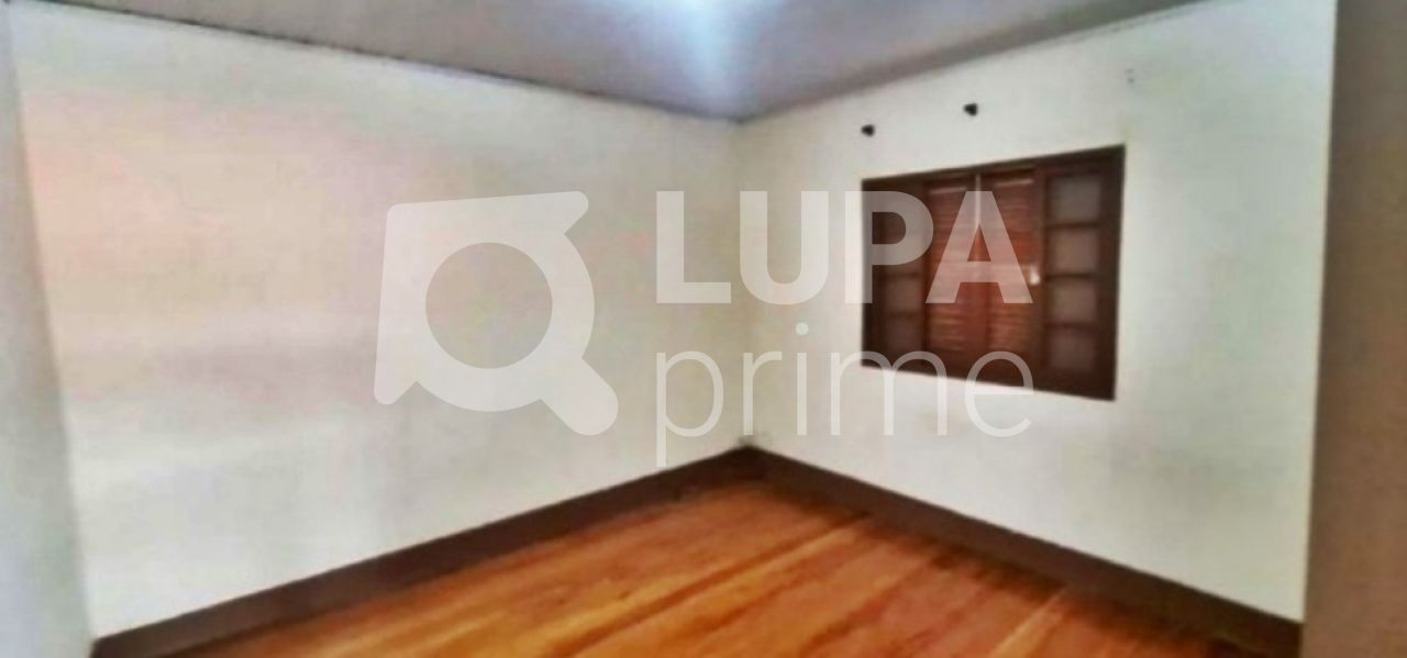 casa-terrea-venda-sao-paulo-tucuruvi-2dormitorios-3vagas-90m2-LM25058