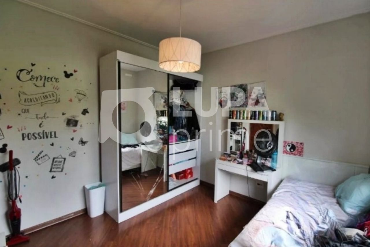 sobrado-venda-sao-paulo-vila-maria-alta-6dormitorios-1suite-2vagas-150m2-LM25094