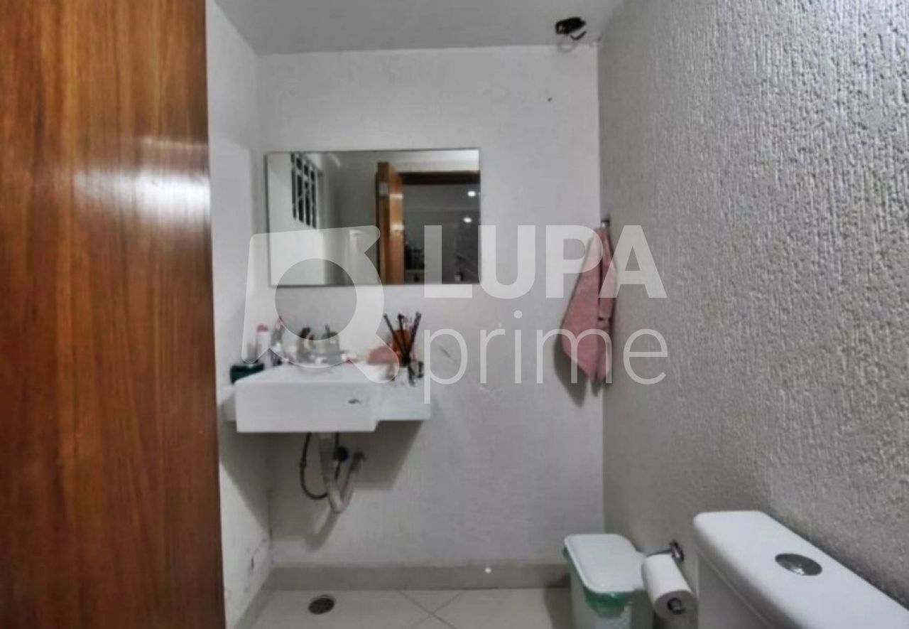 sobrado-venda-sao-paulo-vila-maria-alta-6dormitorios-1suite-2vagas-150m2-LM25094