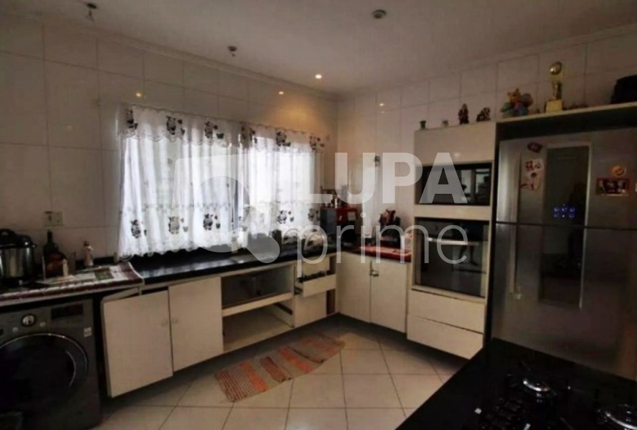 sobrado-venda-sao-paulo-vila-maria-alta-6dormitorios-1suite-2vagas-150m2-LM25094