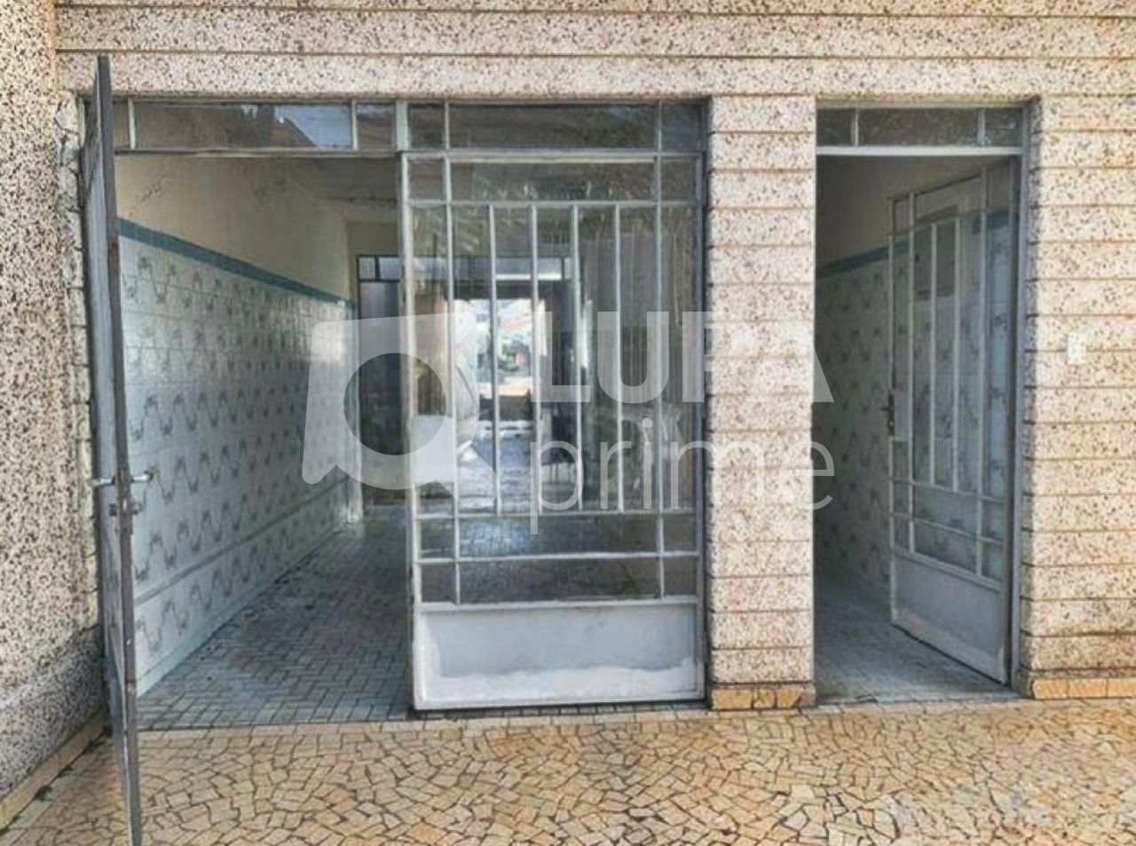 casa-terrea-venda-sao-paulo-vila-maria-alta-2dormitorios-4vagas-148m2-LM25129