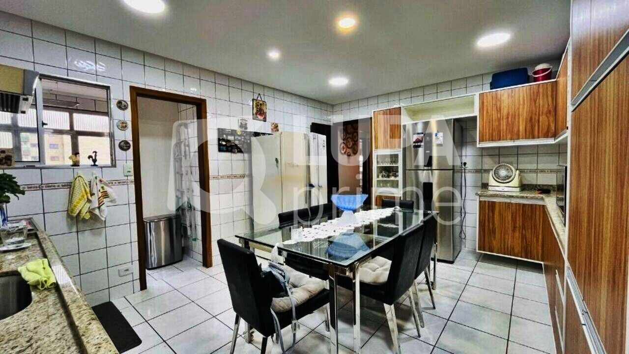 Apartamento, 3 quartos, 140 m² - Foto 7