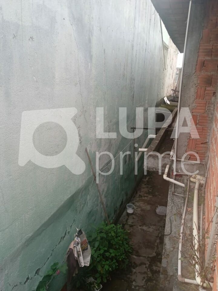 sobrado-venda-sao-paulo-parque-edu-chaves-5dormitorios-2vagas-70m2-LM25385