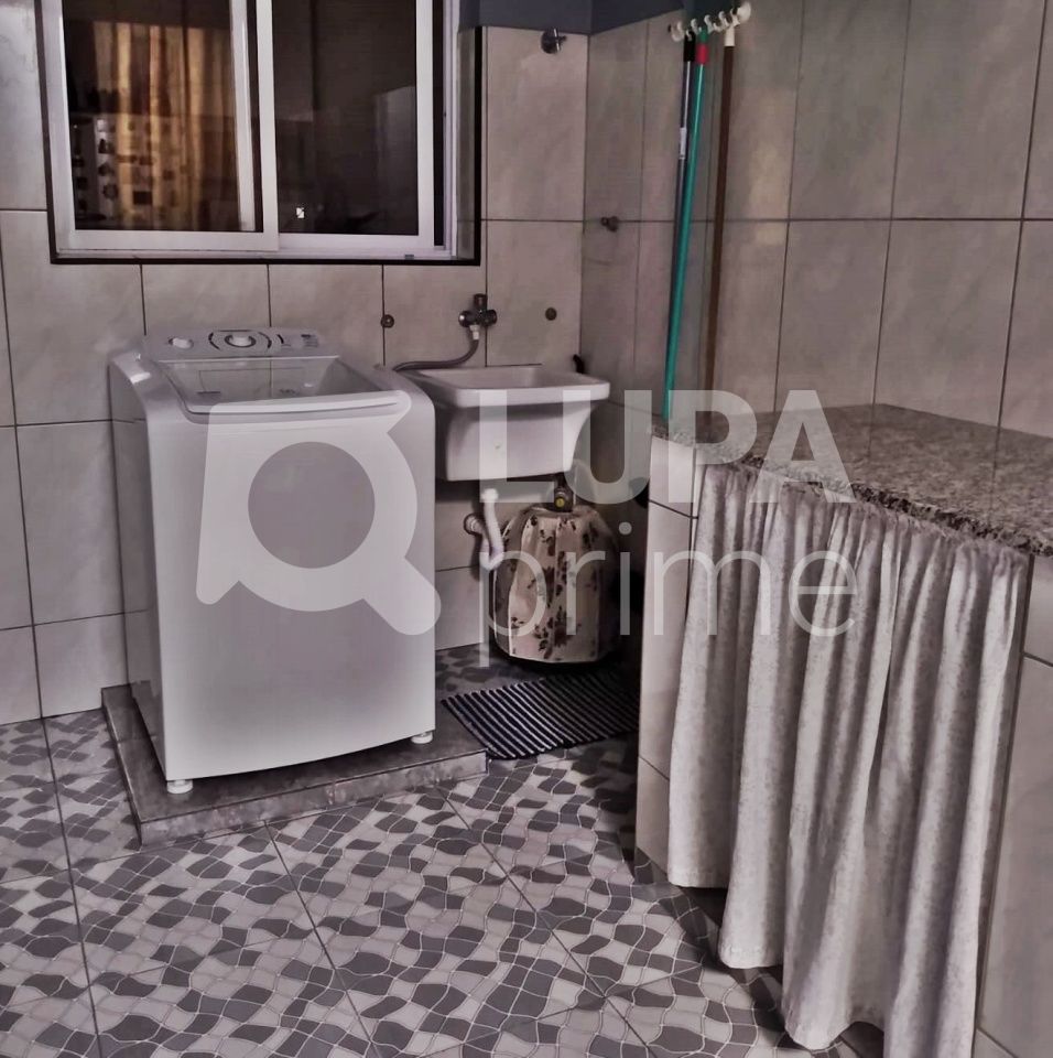 sobrado-venda-sao-paulo-tremembe-5dormitorios-1suite-3vagas-177m2-LM25407