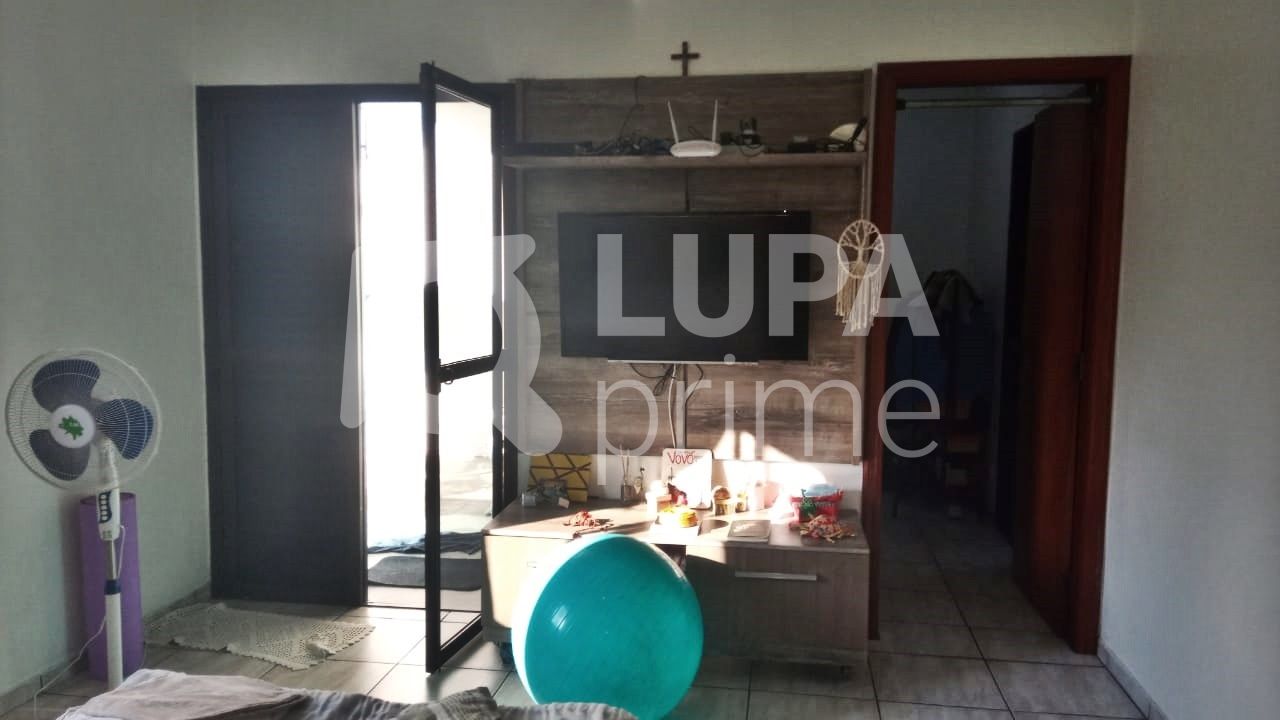 Casa, 3 quartos, 220 m² - Foto 18