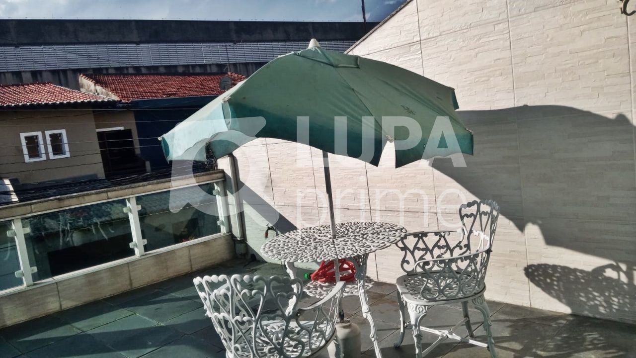 Casa, 3 quartos, 220 m² - Foto 37