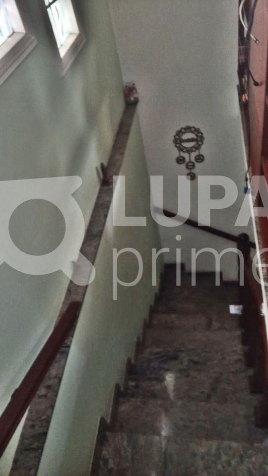 Casa, 3 quartos, 220 m² - Foto 8