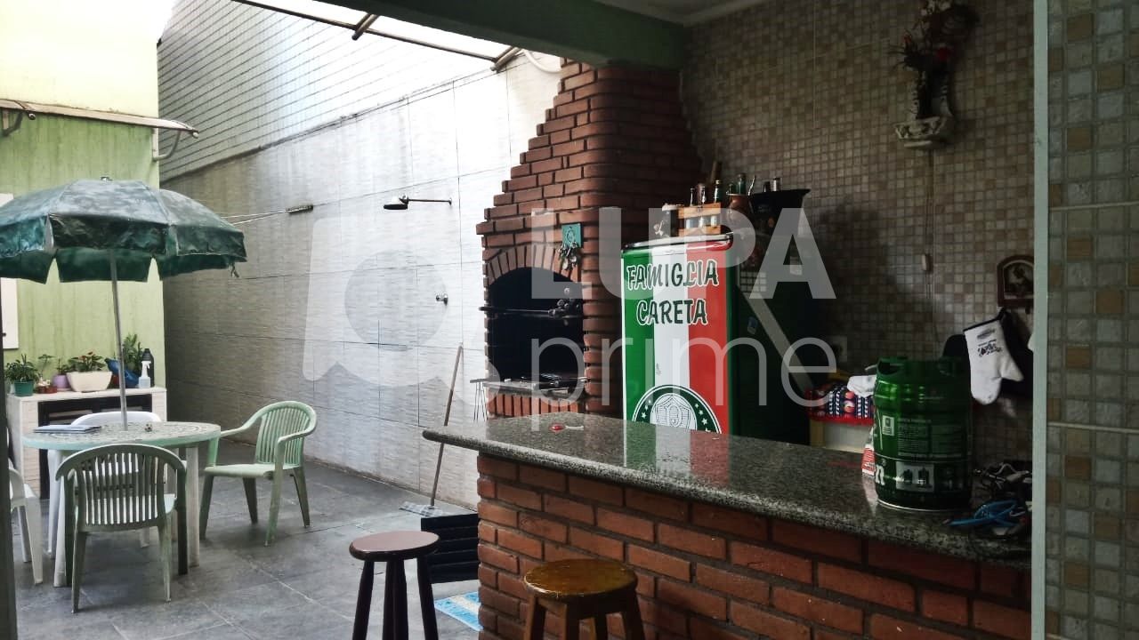 Casa, 3 quartos, 220 m² - Foto 34