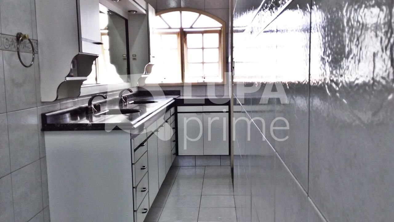 sobrado-venda-sao-paulo-sao-miguel-paulista-3dormitorios-1suite-5vagas-161m2-LM25584