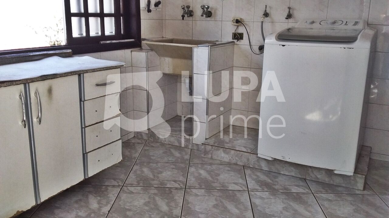 sobrado-venda-sao-paulo-sao-miguel-paulista-3dormitorios-1suite-5vagas-161m2-LM25584
