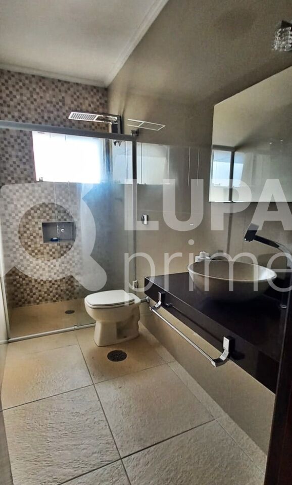 sobrado-venda-sao-paulo-mandaqui-3dormitorios-1suite-4vagas-236m2-LM25590