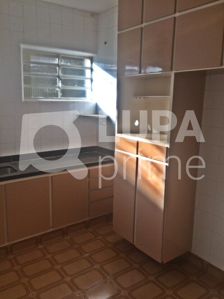 sobrado-venda-sao-paulo-alto-da-mooca-3dormitorios-3vagas-146m2-LM25668