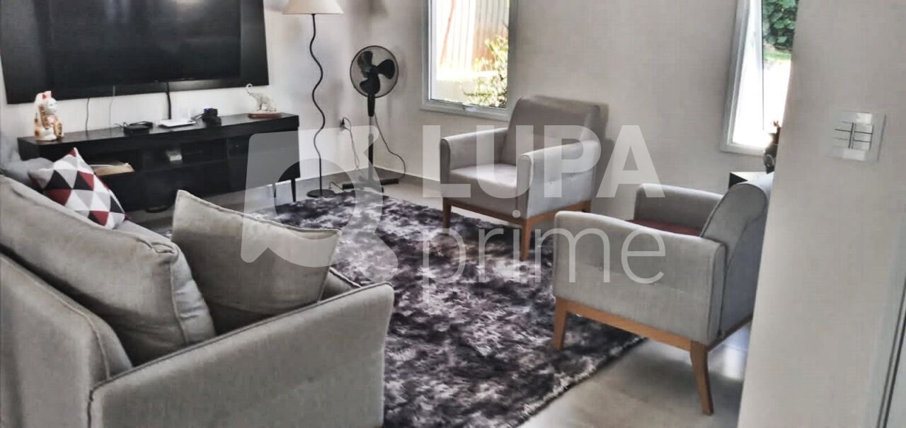 Casa, 3 quartos, 188 m² - Foto 1