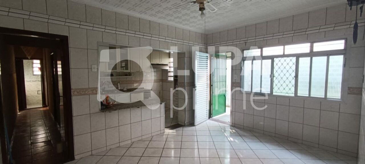 casa-terrea-venda-sao-paulo-parque-novo-mundo-2dormitorios-1suite-2vagas-250m2-LM25690