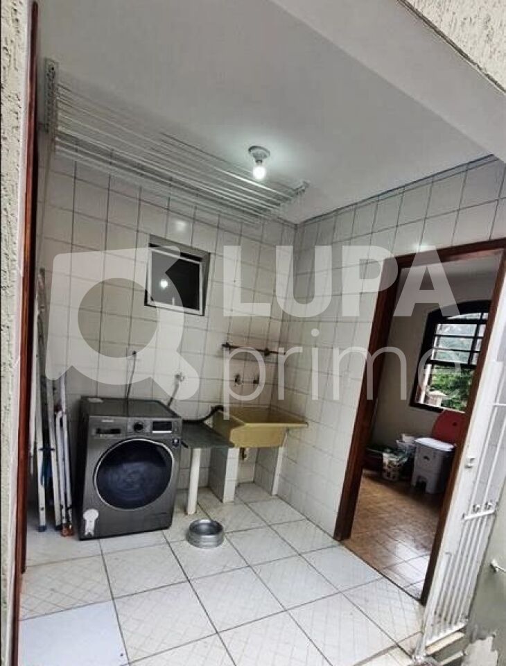 sobrado-venda-sao-paulo-parque-mandaqui-4dormitorios-1suite-2vagas-130m2-LM25695