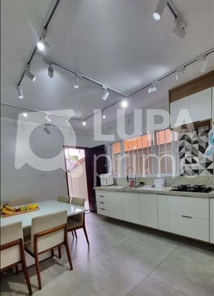 sobrado-venda-sao-paulo-parque-mandaqui-4dormitorios-1suite-2vagas-130m2-LM25695