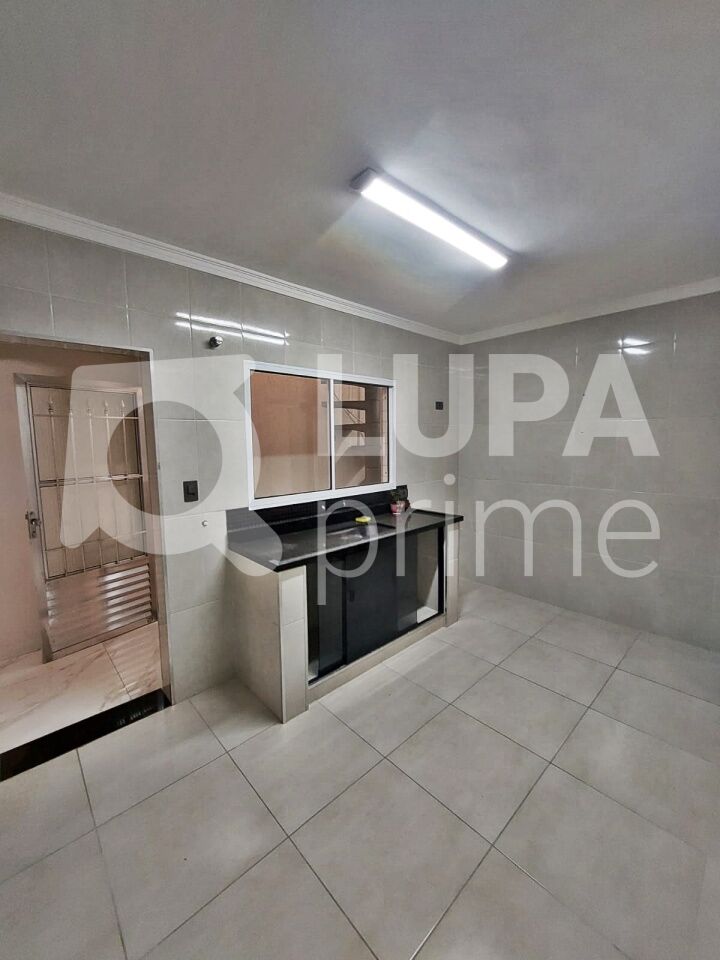 sobrado-venda-sao-paulo-vila-medeiros-3dormitorios-1suite-4vagas-269m2-LM25792