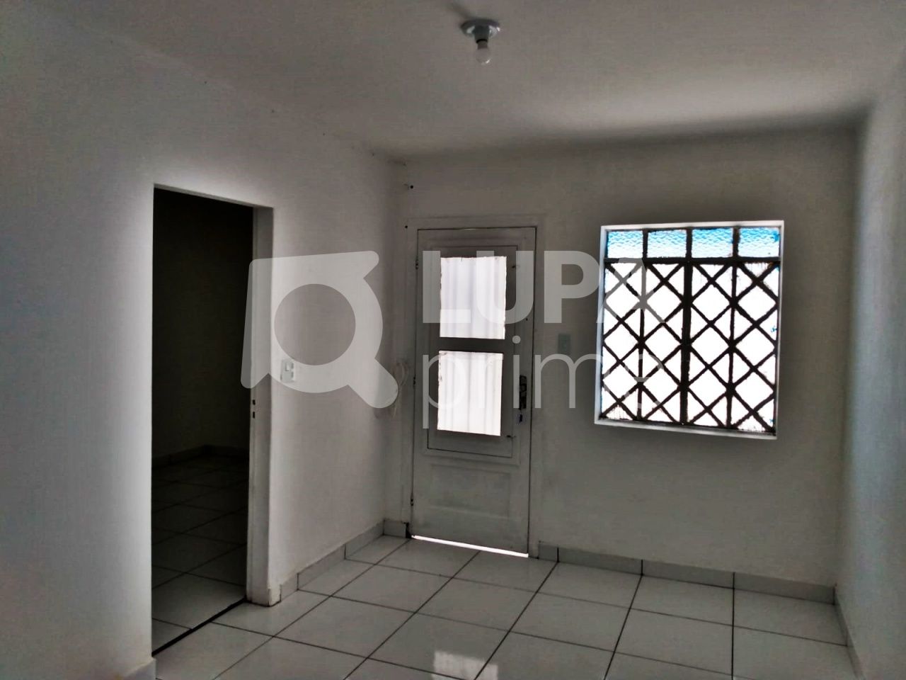 Casa, 2 quartos, 60 m² - Foto 1