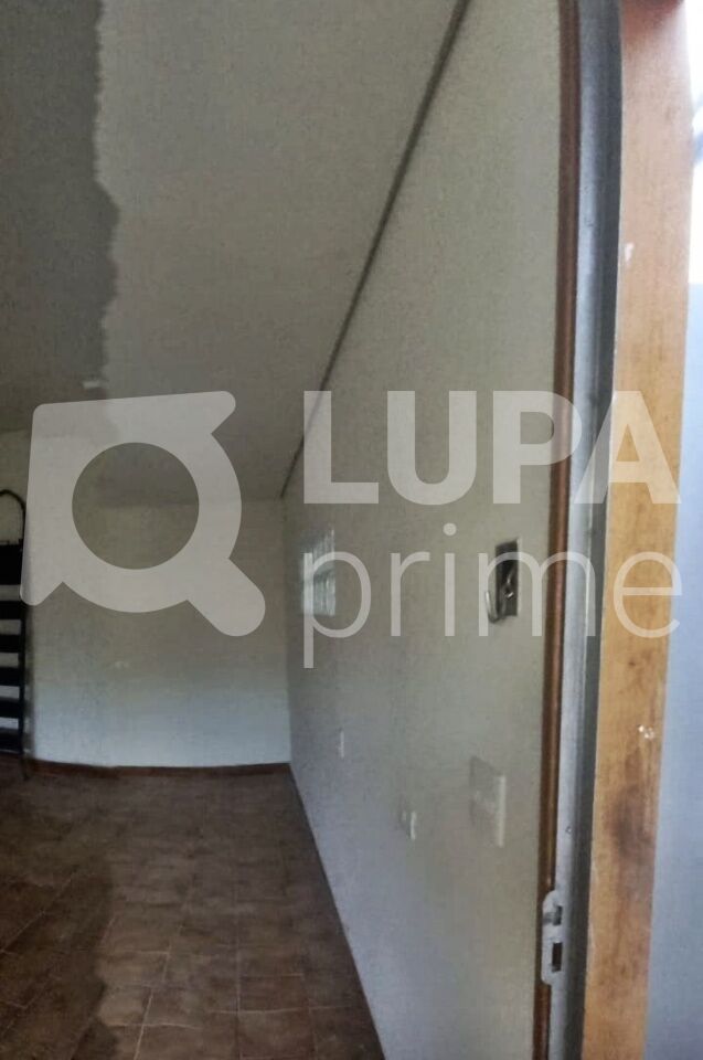 casa-terrea-venda-sao-paulo-vila-guilherme-1dormitorio-2vagas-51m2-LM25875