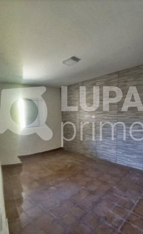 casa-terrea-venda-sao-paulo-vila-guilherme-1dormitorio-2vagas-51m2-LM25875