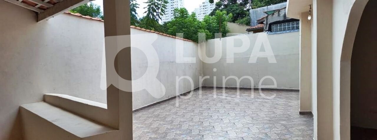 Casa à venda com 3 quartos, 200m² - Foto 13
