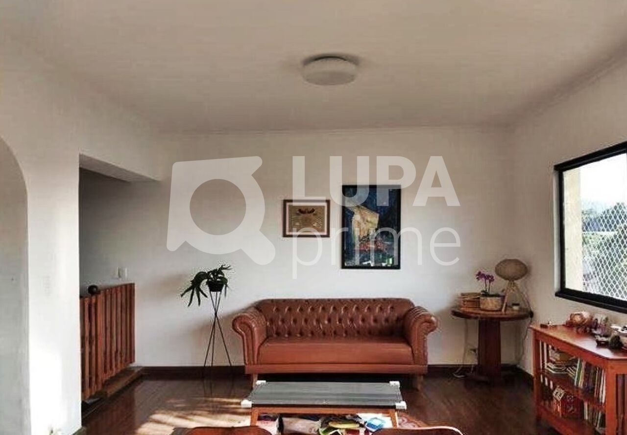 sobrado-venda-sao-paulo-tremembe-4dormitorios-2suites-2vagas-154m2-LM25899