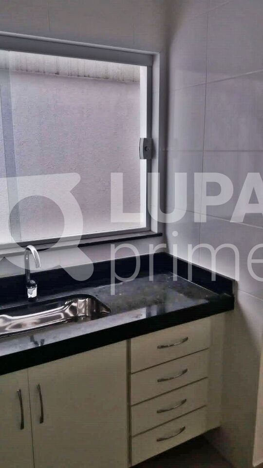 sobrado-venda-sao-paulo-vila-gustavo-2dormitorios-2suites-1vaga-46m2-LM25945