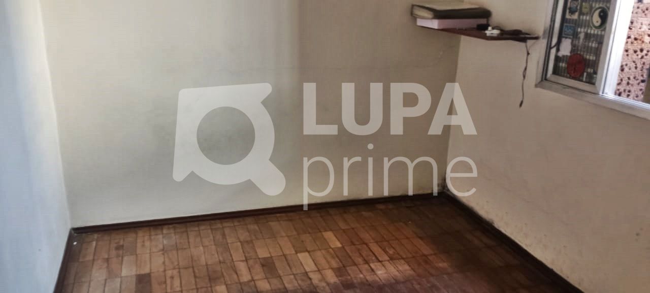 casa-assobradada-venda-sao-paulo-parque-novo-mundo-5dormitorios-1suite-3vagas-268m2-LM25980