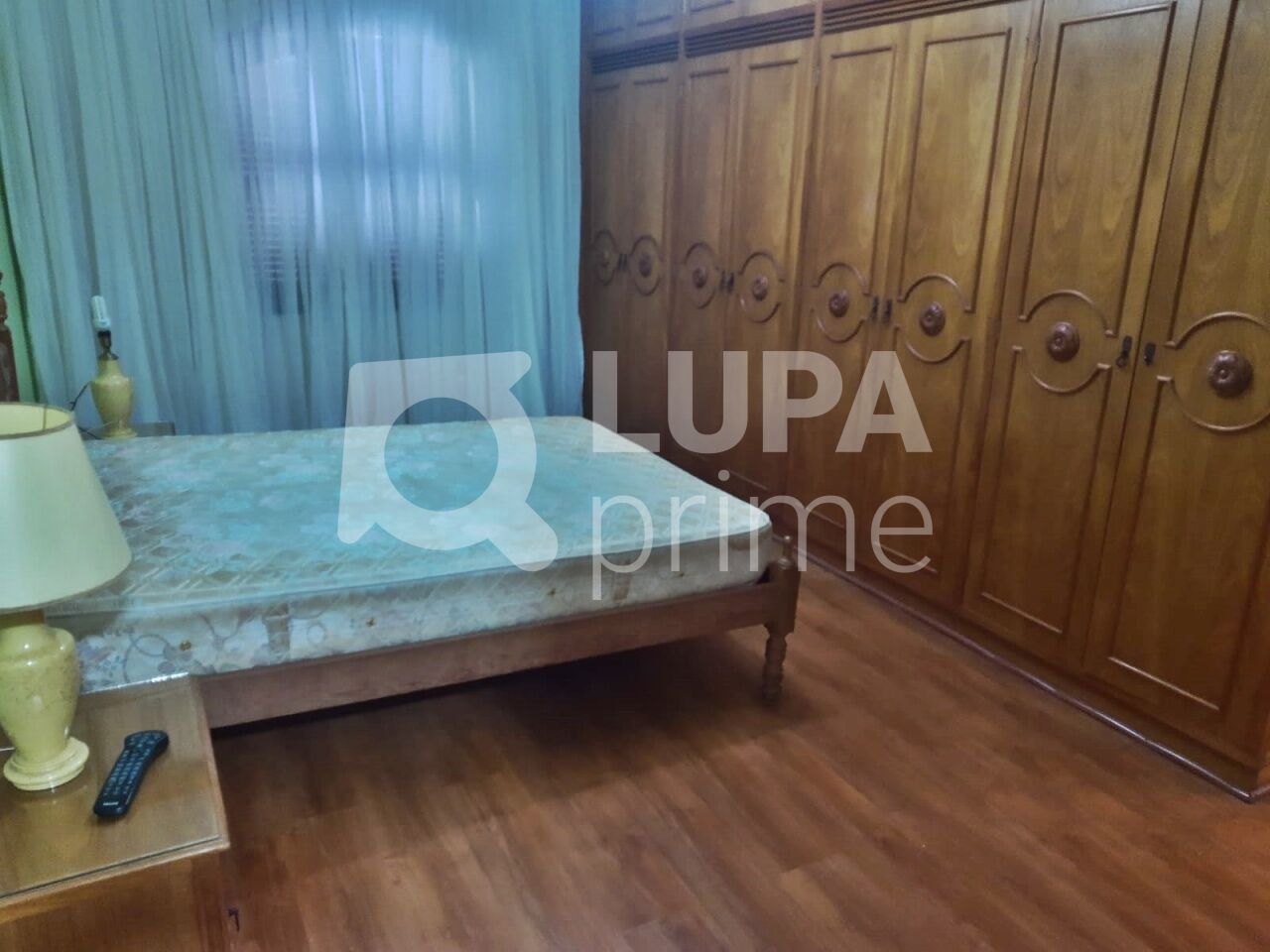 casa-terrea-locacao-sao-paulo-vila-maria-alta-3dormitorios-1suite-5vagas-150m2-LM26024