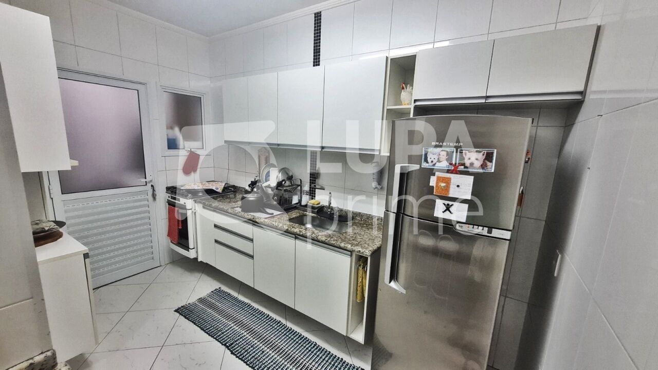 sobrado-venda-sao-paulo-agua-fria-3dormitorios-1suite-3vagas-130m2-LM26069