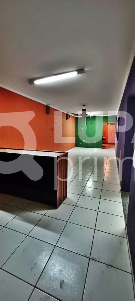 Loja-Salão, 190 m² - Foto 2