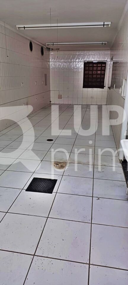 Loja-Salão, 190 m² - Foto 1