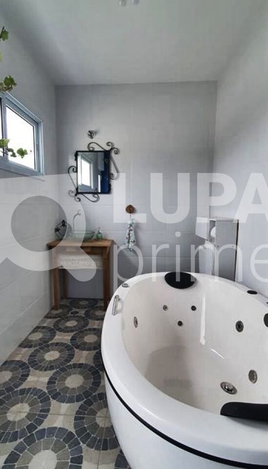 casa-terrea-venda-sao-paulo-tremembe-4dormitorios-2suites-2vagas-197m2-LM26083