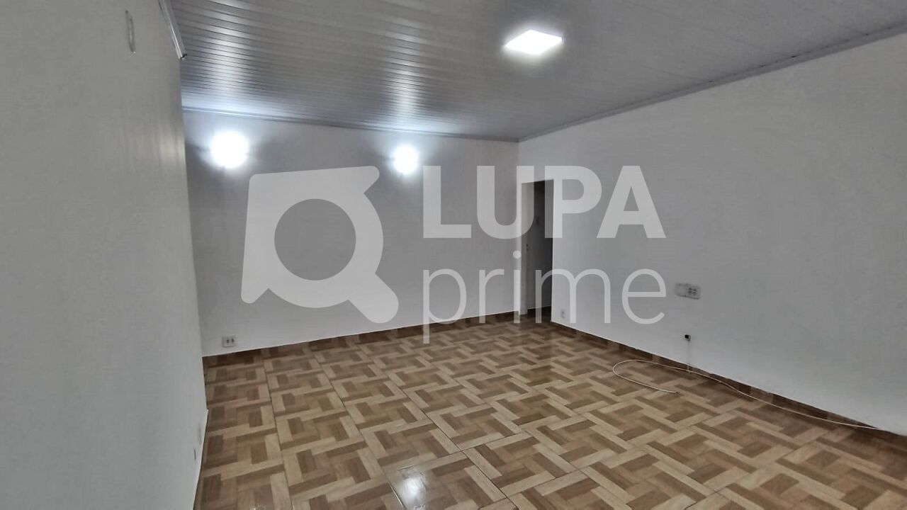 casa-terrea-venda-sao-paulo-carandiru-2dormitorios-2vagas-117m2-LM26086