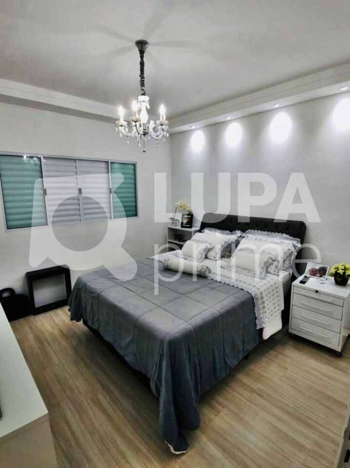 casa-terrea-venda-sao-paulo-cangaiba-3dormitorios-1suite-3vagas-195m2-LM26119