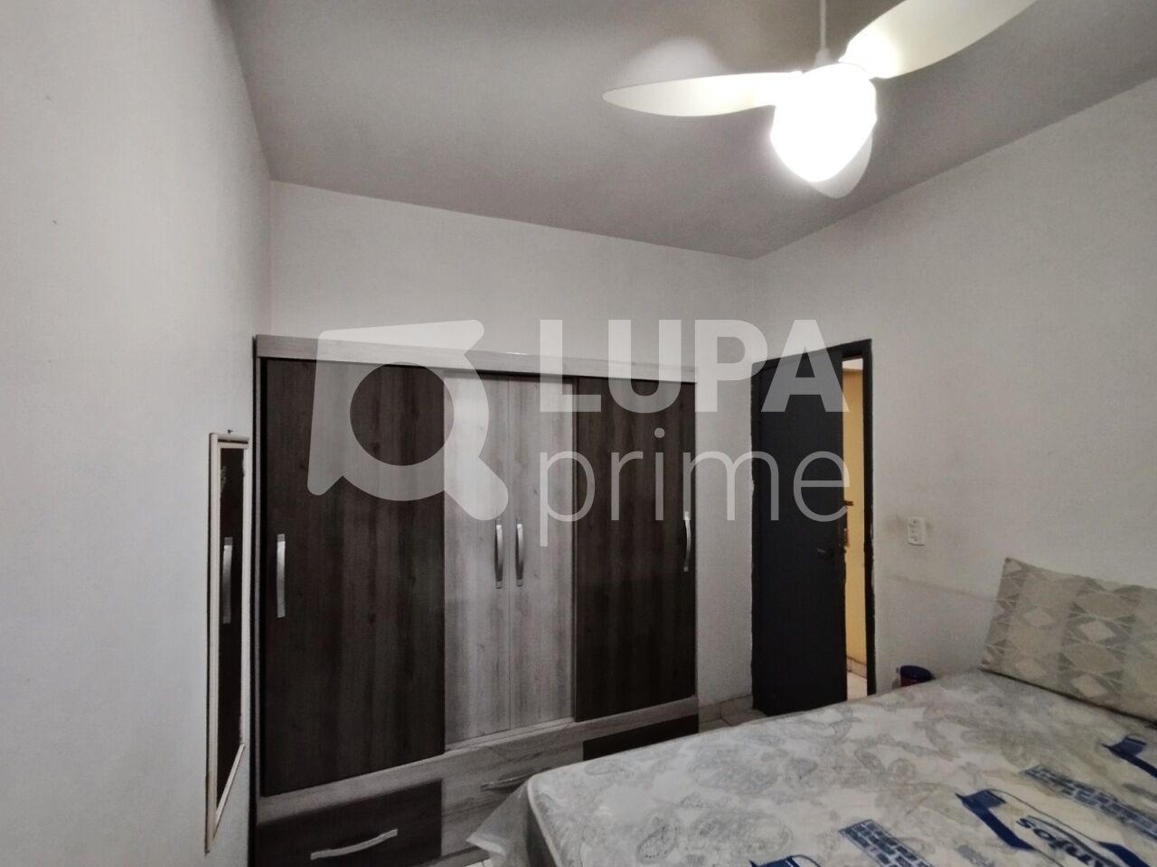 casa-terrea-venda-sao-paulo-jardim-brasil-2dormitorios-2vagas-52m2-LM26175