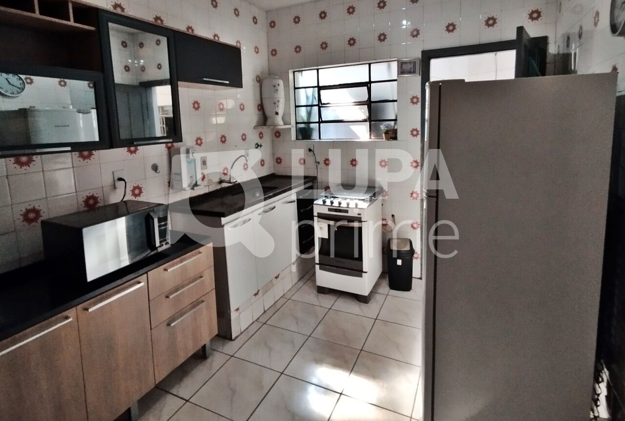 casa-terrea-venda-sao-paulo-jardim-brasil-2dormitorios-2vagas-52m2-LM26175