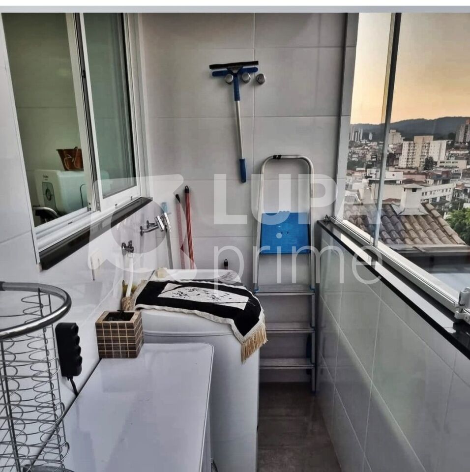 sobrado-venda-sao-paulo-agua-fria-3dormitorios-3suites-3vagas-175m2-LM26180