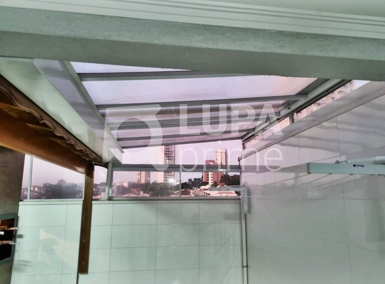 sobrado-venda-sao-paulo-agua-fria-3dormitorios-3suites-3vagas-175m2-LM26180