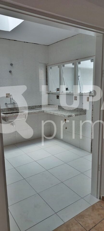 sobrado-venda-sao-paulo-jardim-sao-paulo-4dormitorios-2suites-3vagas-430m2-LM26289