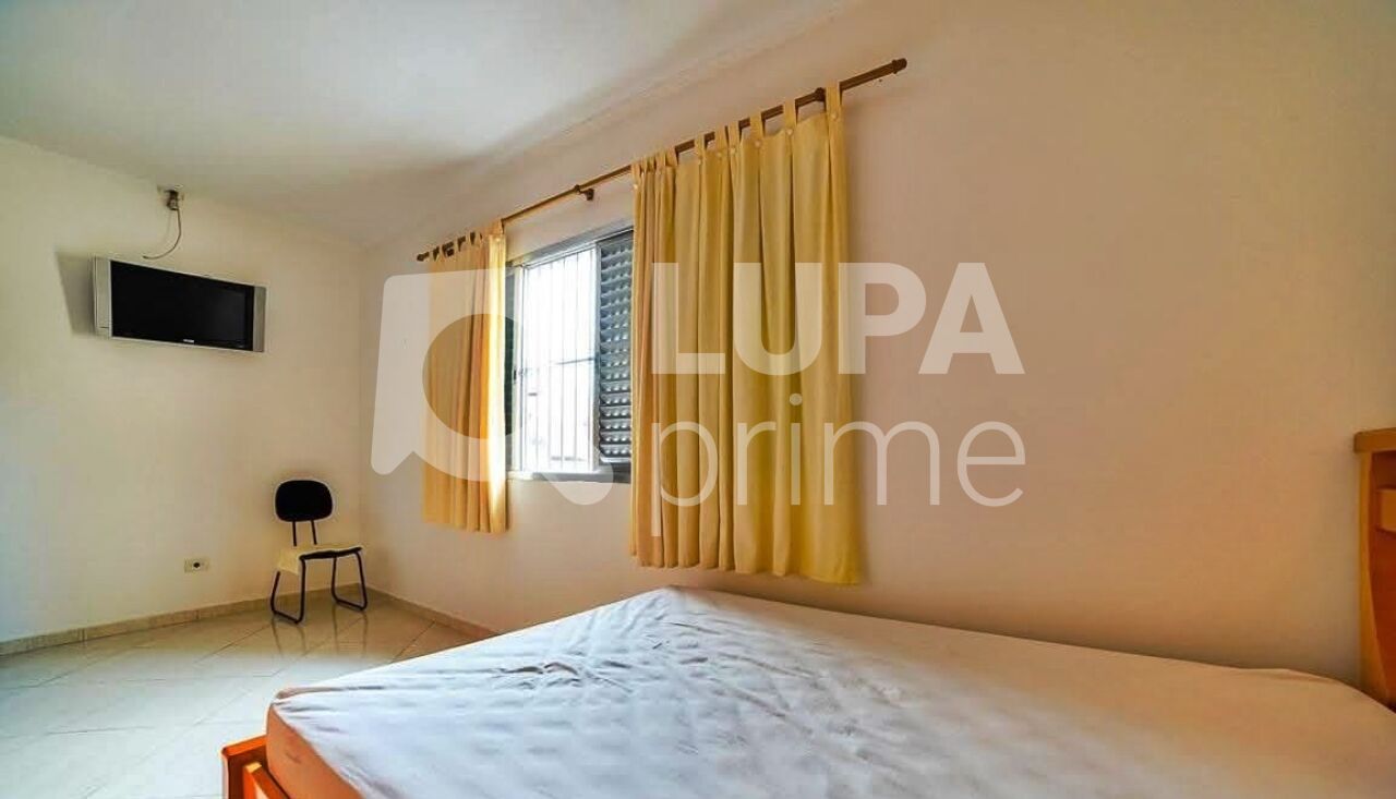 sobrado-venda-sao-paulo-parque-edu-chaves-2dormitorios-2suites-3vagas-240m2-LM26315