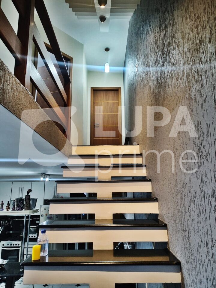 sobrado-venda-sao-paulo-tucuruvi-3dormitorios-1suite-3vagas-185m2-LM26329